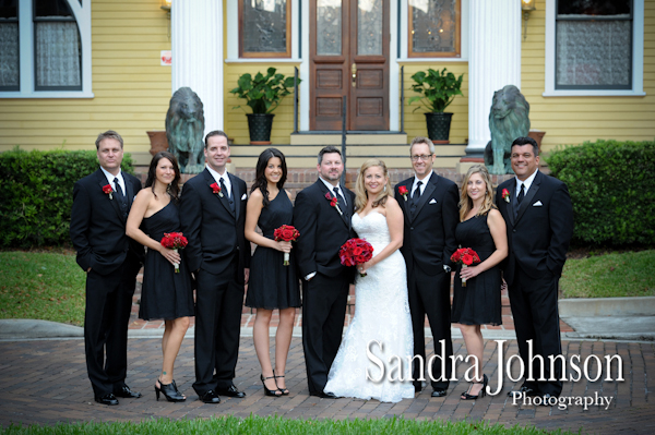 Best Courtyard Lake Lucerne wedding photographer - Sandra Johnson (SJFoto.com)